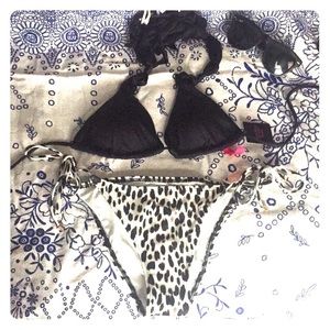 NWT victoria secret skimpy string bikini bottoms